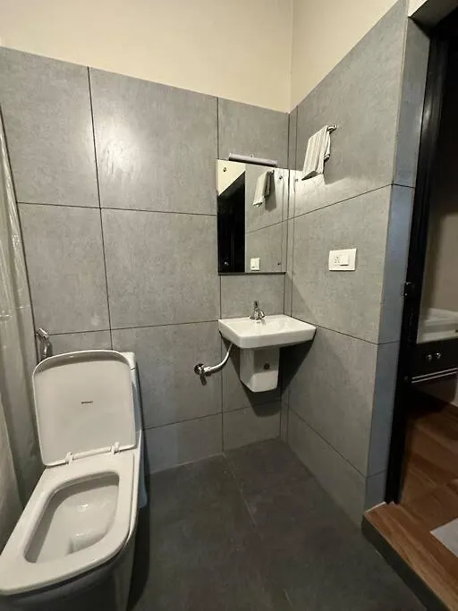 Villa Waters Edge Premium Privatevilla Vythiri India